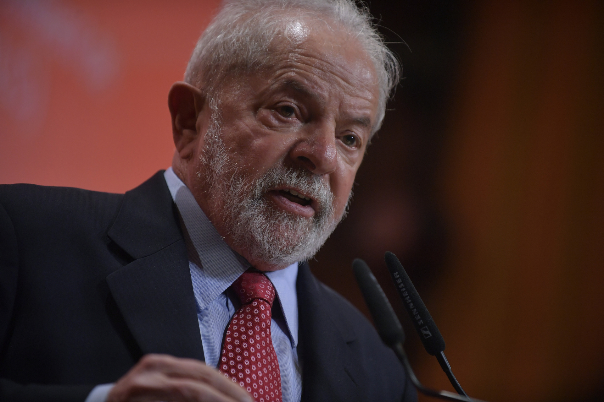 Avaliação positiva do mercado sobre governo Lula cai para 9% em novembro, diz Genial/Quaest