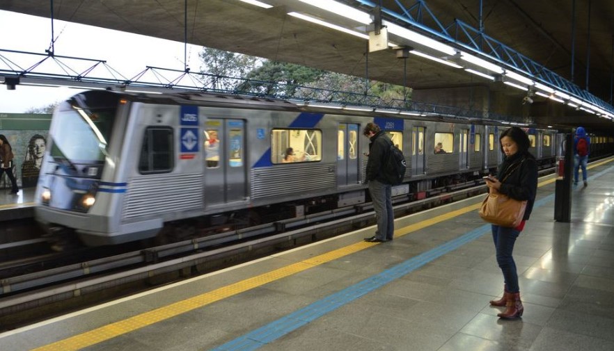 Greve no Metrô e na CPTM em SP afeta funcionamento das linhas; passageiros relatam dificuldades