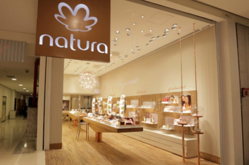 Natura &Co reverte prejuízo e registra lucro líquido de R$ 7,024 bilhões no 3º trimestre