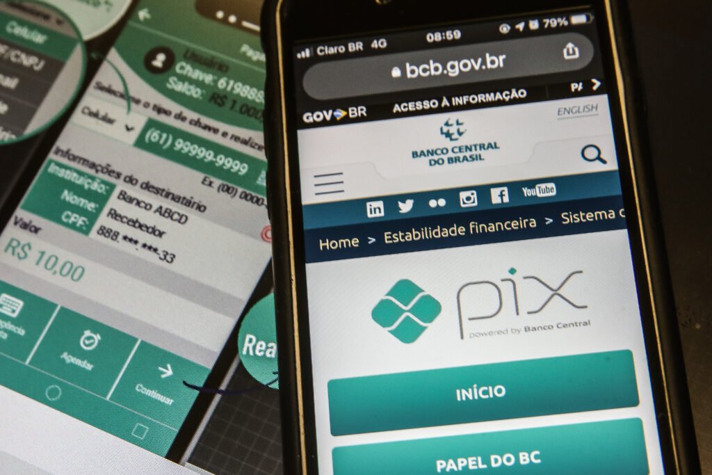 entenda-como-funciona-o-pix-agendado-recorrente-e-as-novas-regras-de