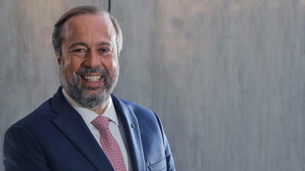 IBGE: setor de serviços perde força em agosto, mas crava a sétima alta seguida