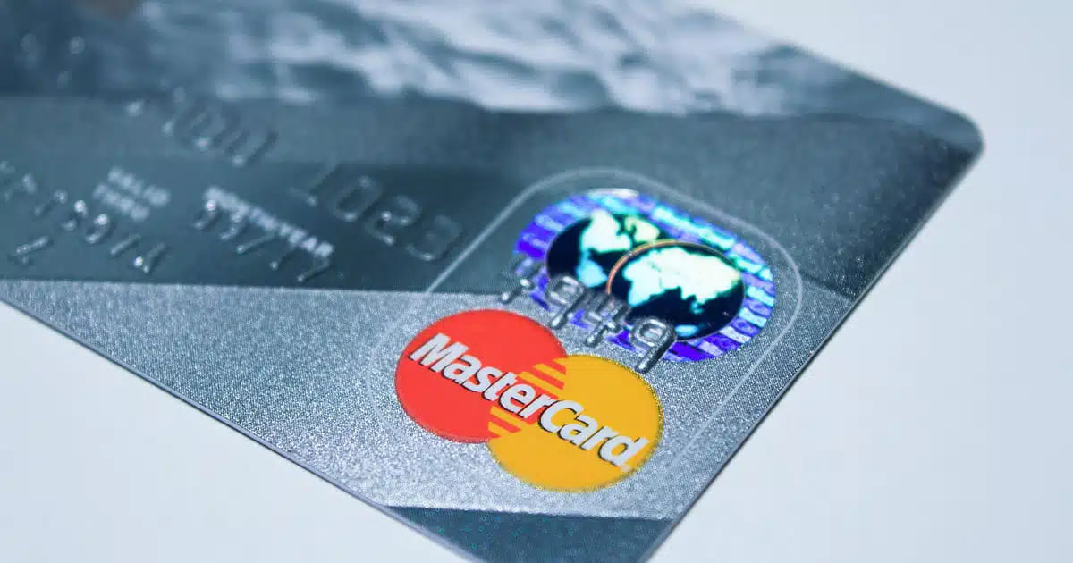 Mastercard tem alta no lucro líquido de 11% para US$ 2,8 bi no 4º tri de 2023