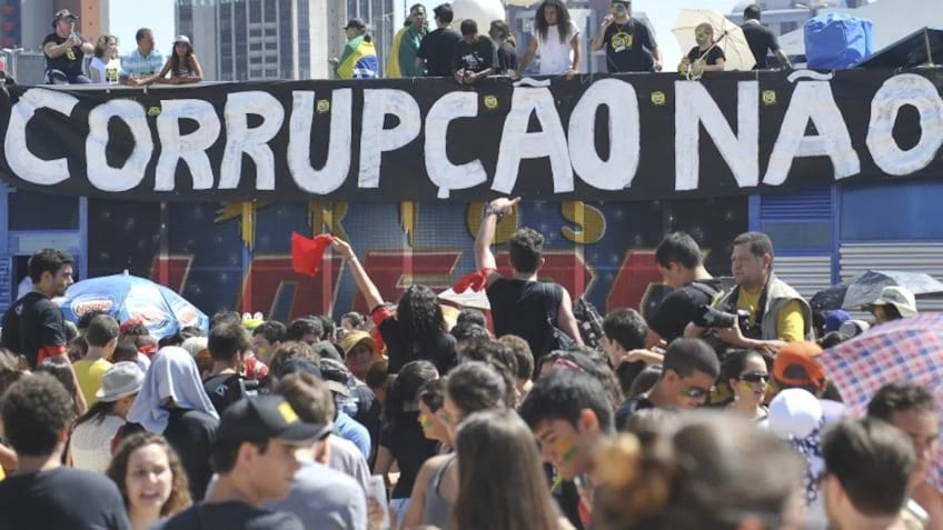 Brasil cai 10 posições em ranking de percepção da corrupção