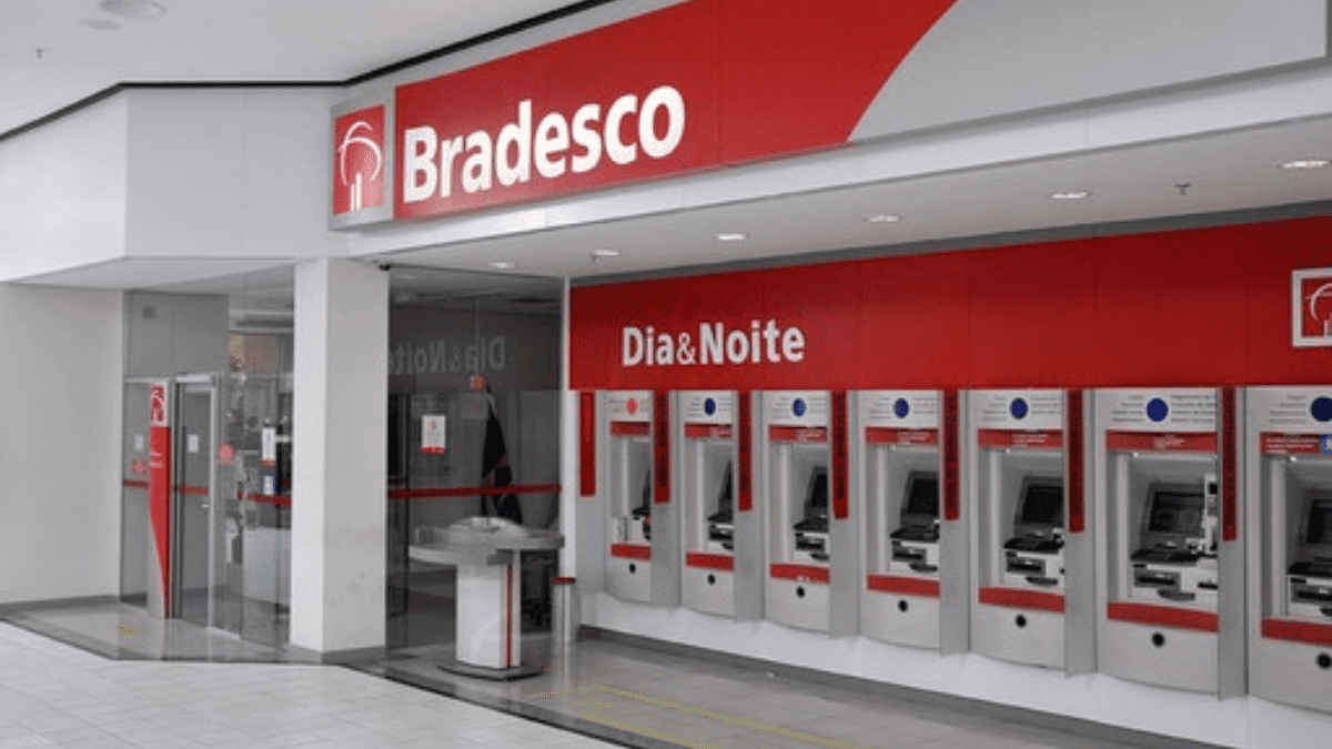 Bradesco anuncia reestruturação após perder mais de R$ 158 bi em valor de mercado; entenda o caso