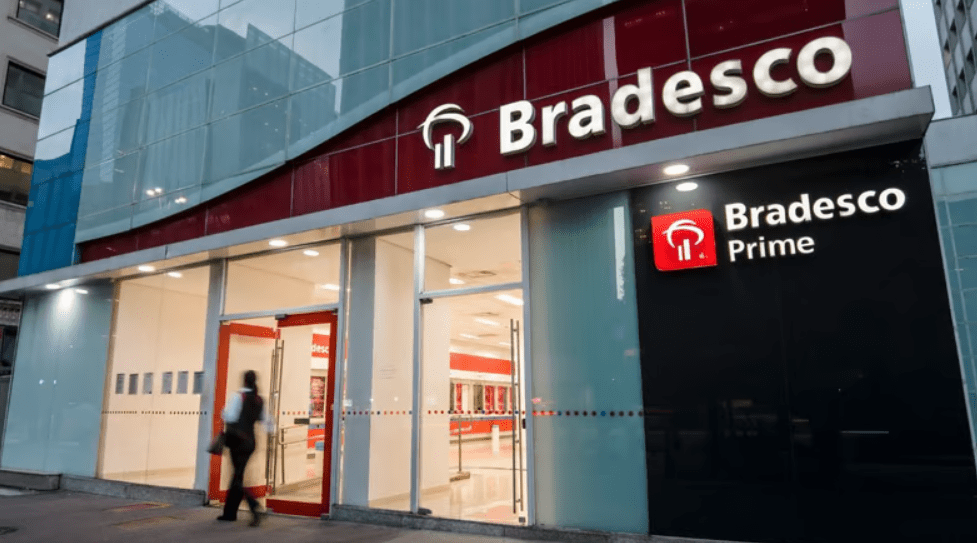 Ações do Bradesco seguem em queda após divulgação de balanço; é hora de compras os papéis do banco?