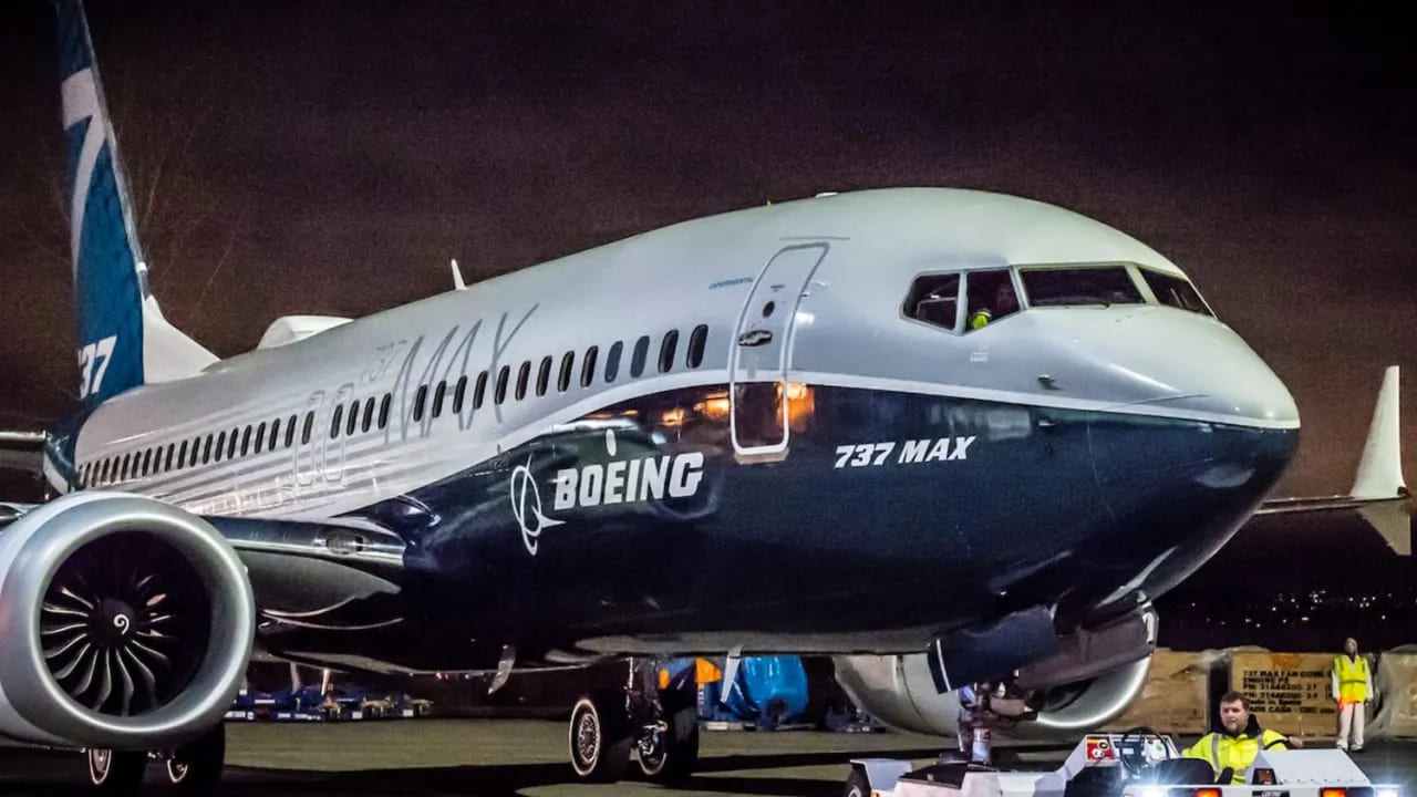 Novo problema identificado em aeronaves 737 Max da Boeing pode atrasar entregas