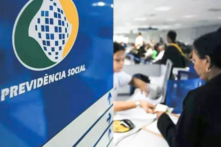 Justiça libera quase R$ 2,4 bi para pagamentos atrasados do INSS; saiba como consultar
