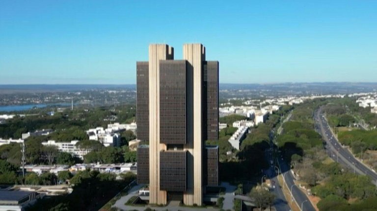 Focus: mercado avalia que ciclo de alta da Selic encerrou; veja projeções atualizadas