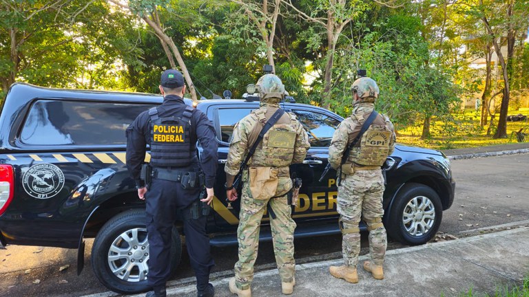 Agentes da Polícia Federal