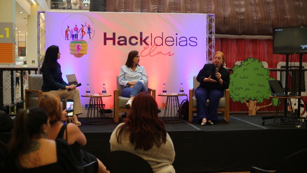 Painel do Hack Ideias Elas