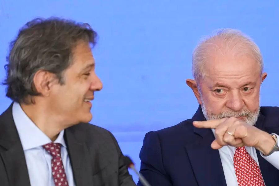 Haddad afirma que economia não definirá eleição em 2026 e descarta desistência de Lula