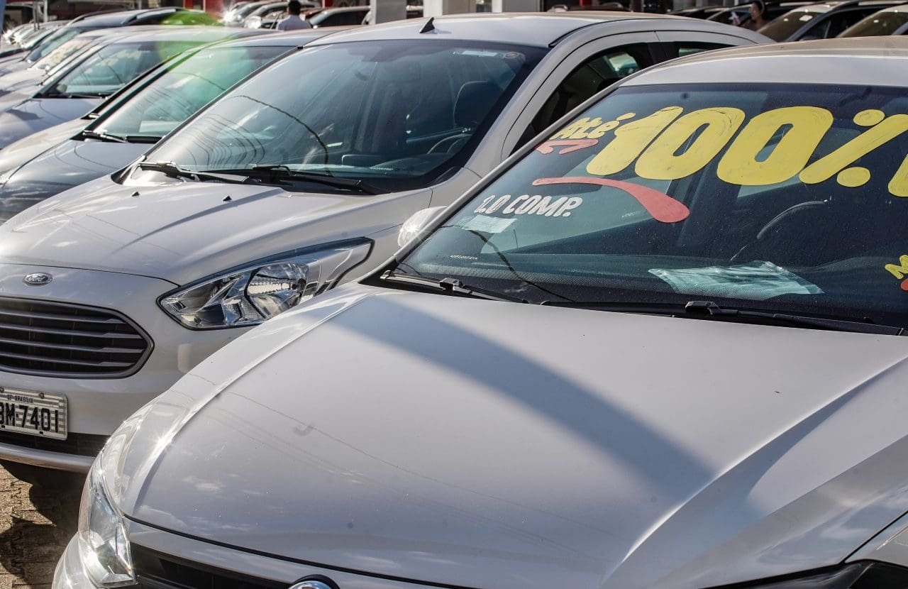 Quanto custa financiar um carro 0km e qual a taxa de juros? Veja simulação