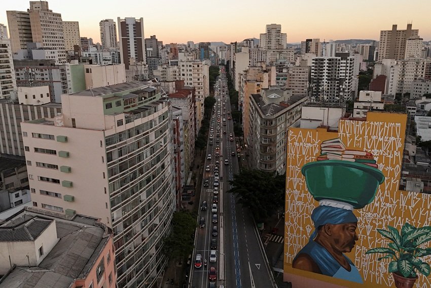 BC eleva projeção de alta do PIB em 2025 de 1,9% para 2,1%