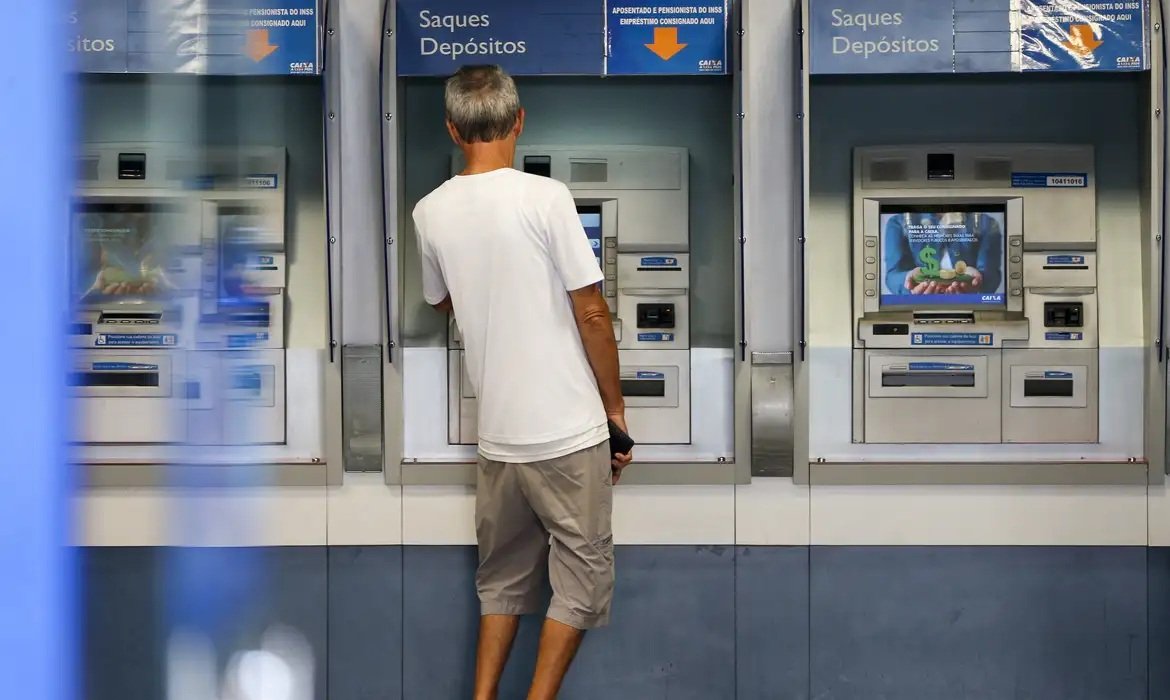 Caixa permitirá saque do FGTS com biometria, sem uso de cartão ou senha