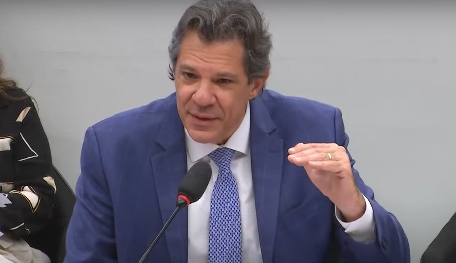 O ministro da Fazenda, Fernando Haddad, presta esclarecimentos na Câmara dos Deputados