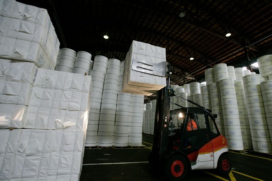 Goldman Sachs eleva Suzano para compra vendo recuperação potencial dos preços de celulose