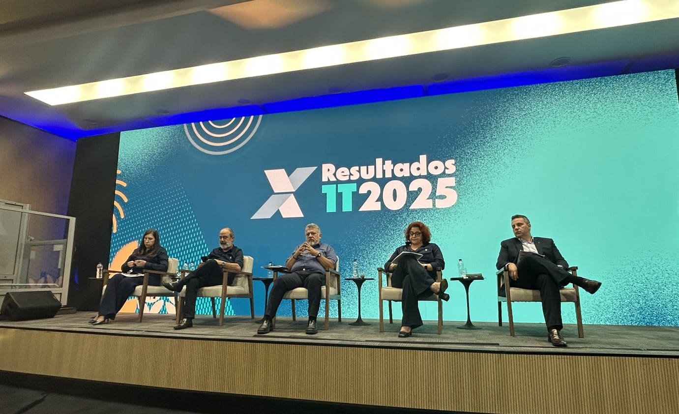 Caixa já concedeu R$ 12 bi em consignado CLT e prevê alcançar no ano até R$ 100 bi
