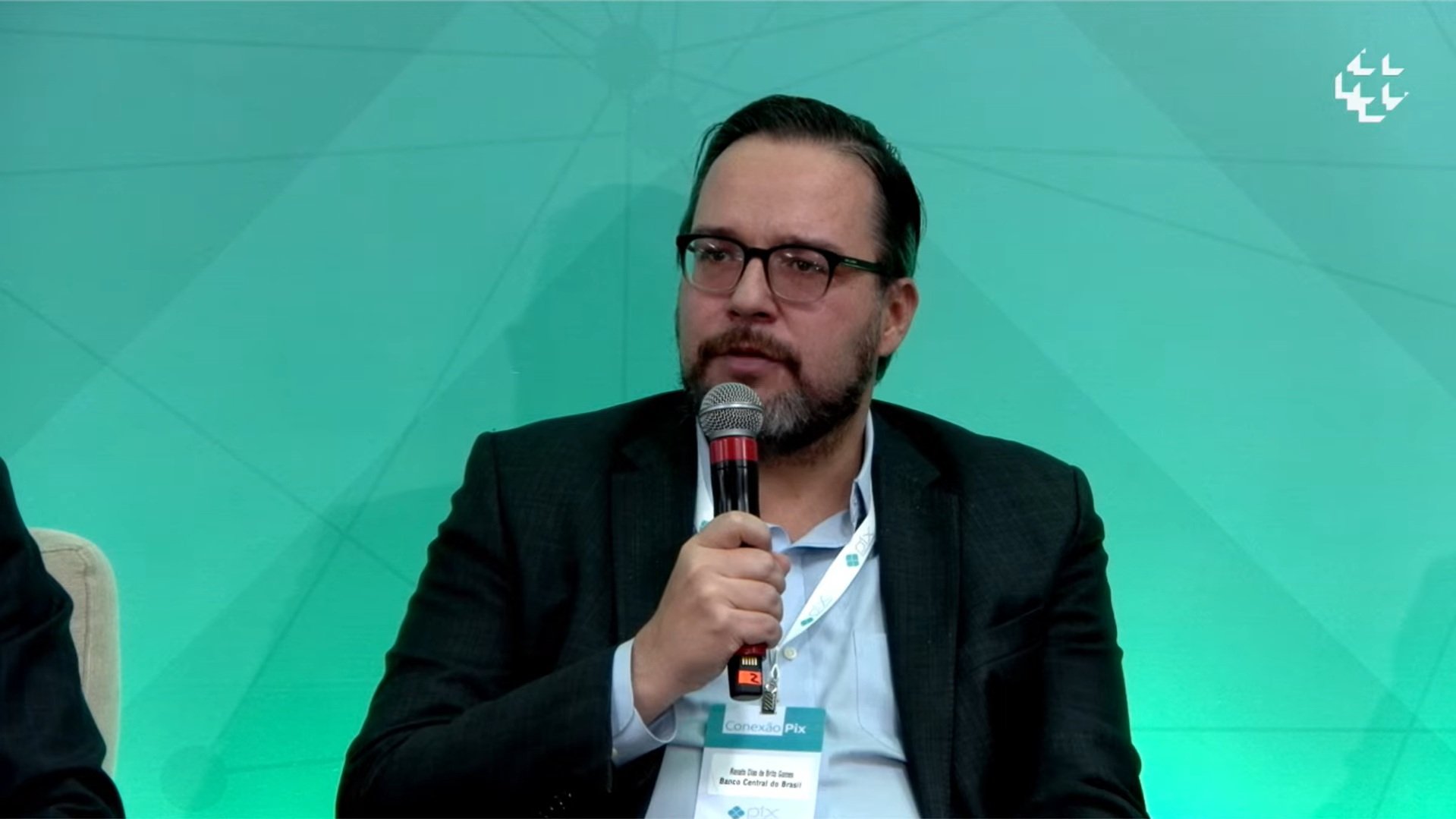 Pix Automático vai atender a ‘consumidores excluídos’ e combater inadimplência, diz BC