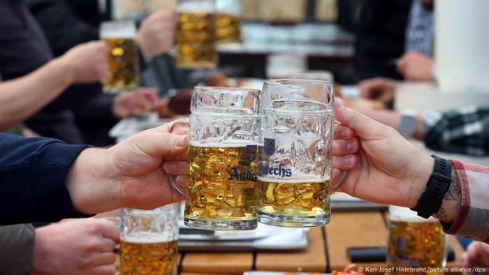 Rússia ultrapassa a Alemanha e se torna a maior fabricante de cerveja da Europa