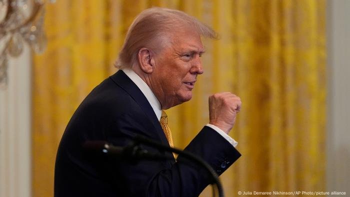 Trump diz que tarifa de 50% vale para países "sem boa relação" com os EUA
