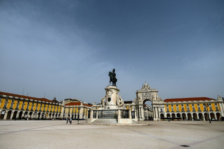 Portugal aprova regras mais duras para imigrantes; veja como elas afetam brasileiros