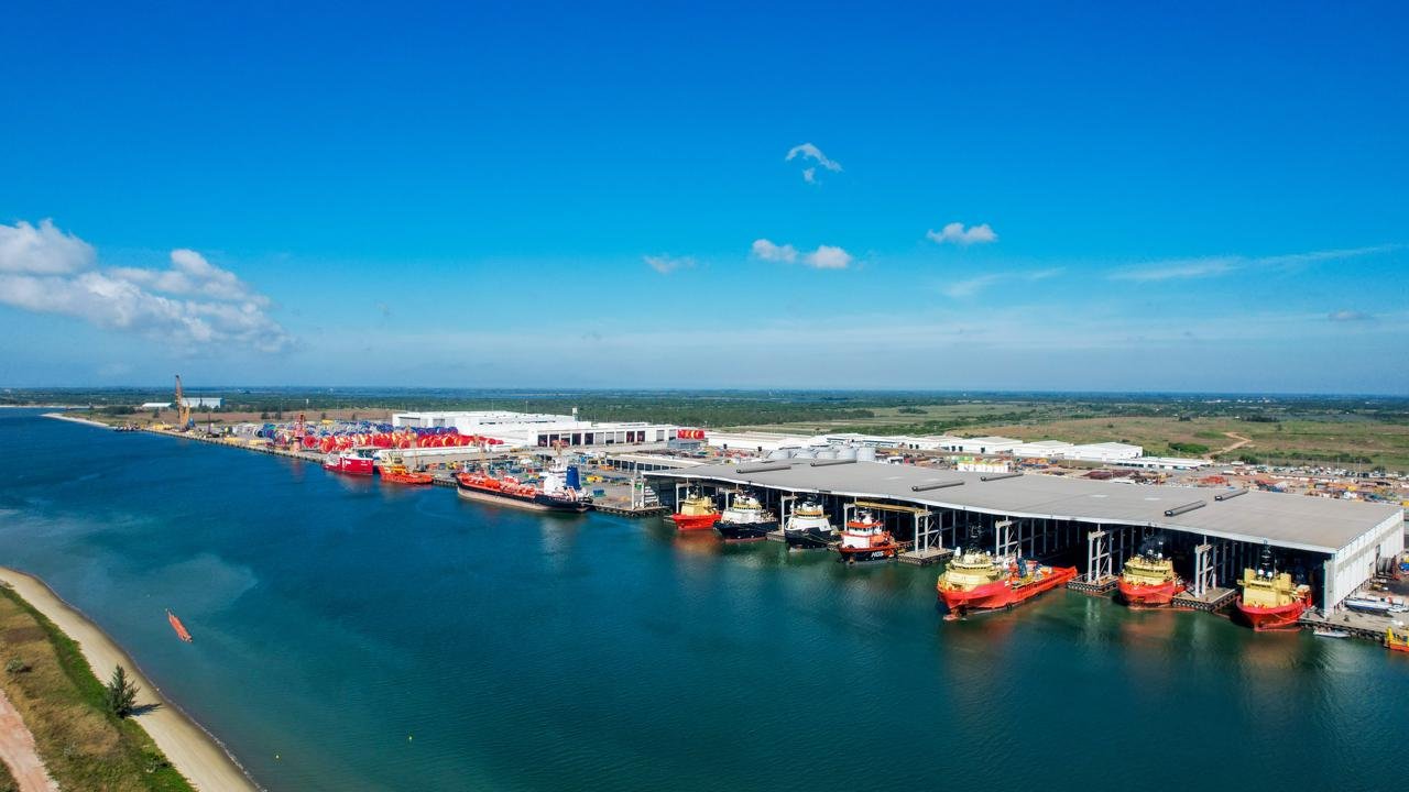 Porto de Açu quer expandir atuação e planeja terminal exclusivo de grãos até 2028
