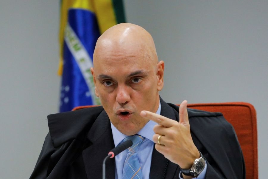 Moraes revê decisão sobre IOF para dispensar cobrança retroativa do tributo