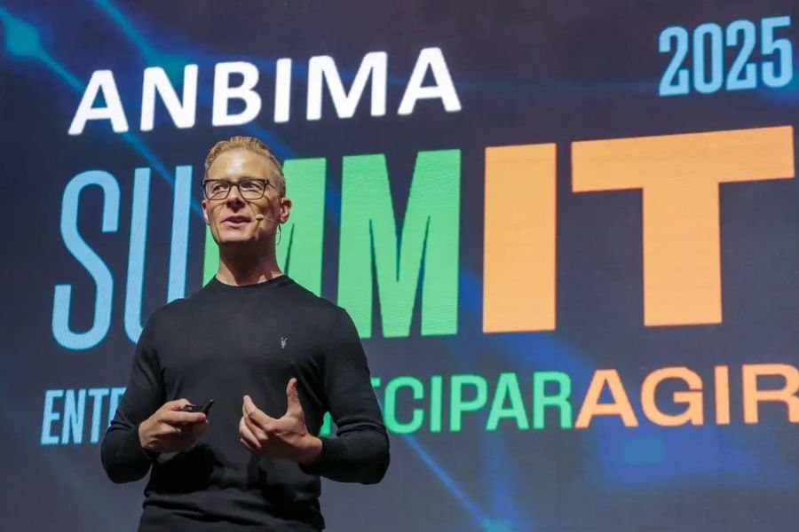 IA vai mudar o mercado financeiro ‘mais rápido do que você imagina’, diz Ian Beacraft