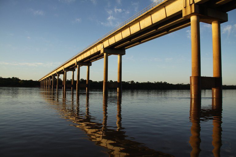 Plus Byte vence leilão de ponte entre Brasil e Argentina com proposta de US$ 29 milhões
