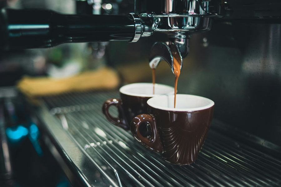 Preço do café deve começar a cair no país nos próximos meses, aponta Itaú BBA