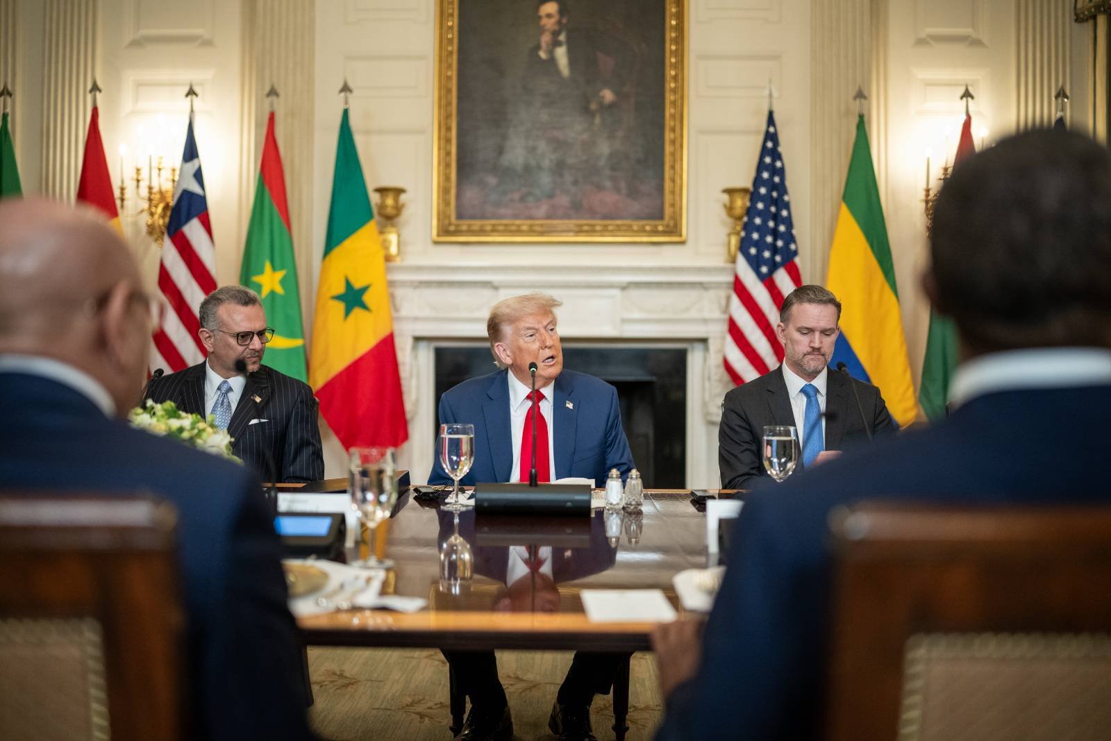 Relatório revela que ameaça de Trump de investigar Brasil atende a Big Techs