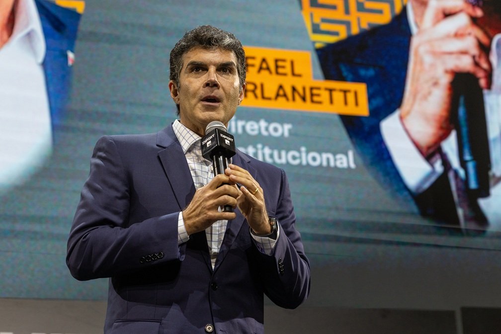 Helder Barbalho, Governador do Pará, em participação na Expert XP 2025; COP30