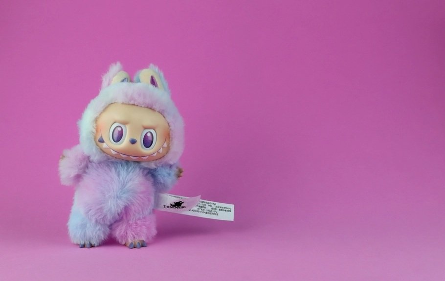 BRAZIL JOURNAL: Labubu é o brinquedo chinês de US$ 30 que fez a Pop Mart valer mais que a Barbie