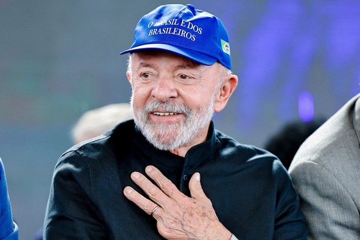 Lula decide criar comitê para debater tarifa de Trump e ouvir empresários