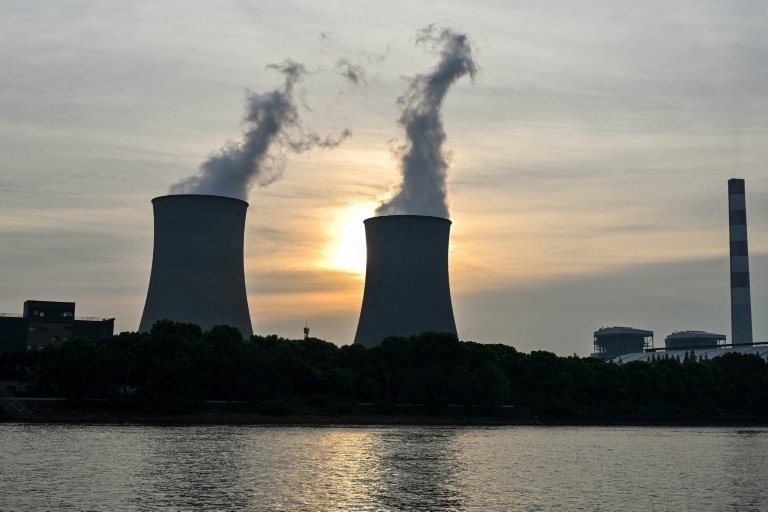 China intensifica uso de carvão para gerar energia apesar do avanço das fontes renováveis