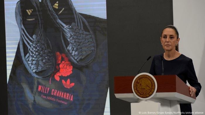 Após polêmica com sandália, Adidas pede reunião com autoridades mexicanas para ‘reparação de danos’