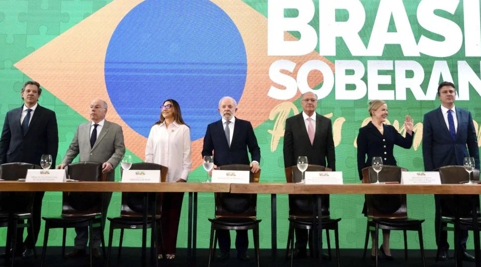 Tarifaço entra em vigor nesta quarta-feira, 6