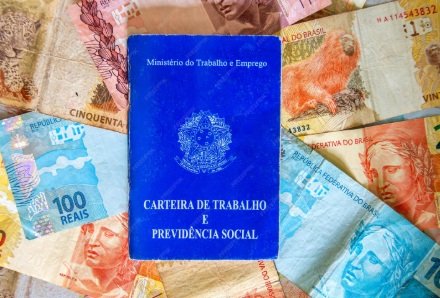 DF e RJ lideram ranking de renda mensal do trabalhador; veja média por estado