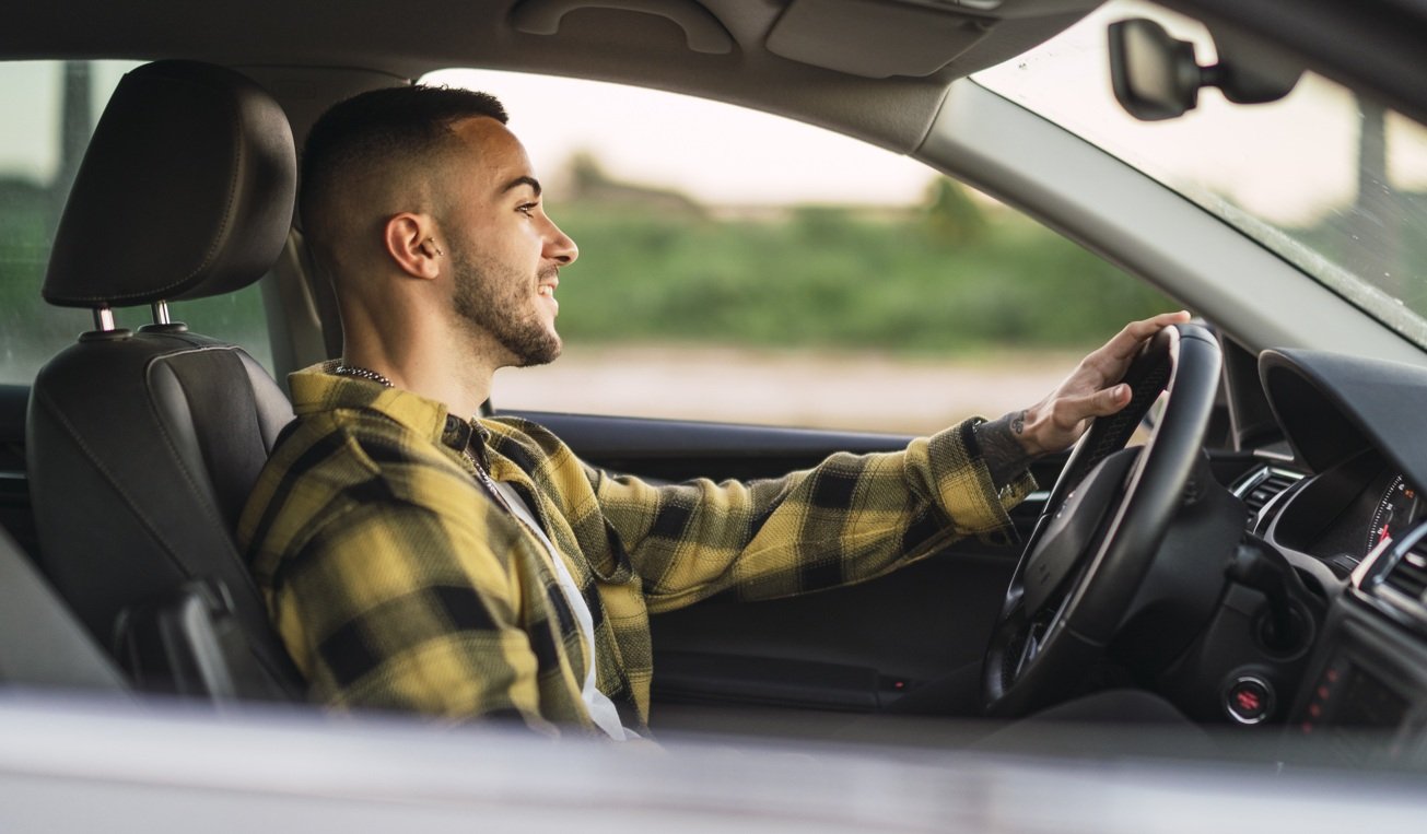 Quanto custa tirar carteira de motorista no Brasil? Veja ranking dos estados com as CNHs mais caras
