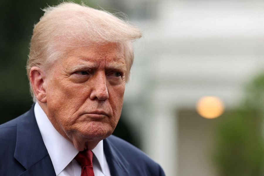 Trump ordena demissão de responsável por dados de emprego após payroll fraco nos EUA