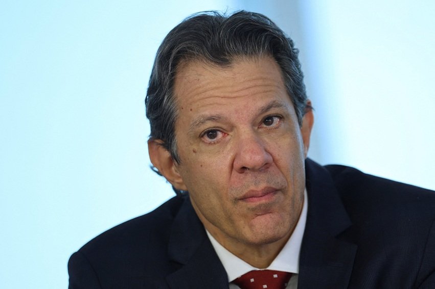 Haddad critica projeto que autoriza Legislativo a demitir diretores do BC