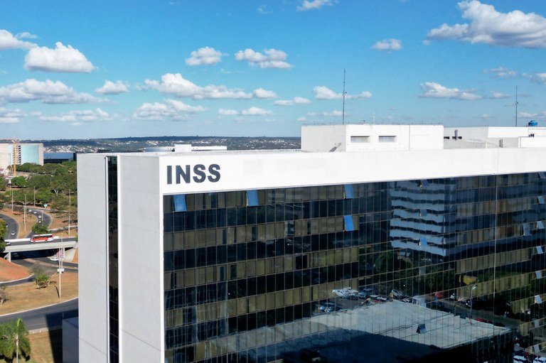 Fraude no INSS: 30% dos aposentados aptos não aderiram a acordo; veja como pedir reembolso
