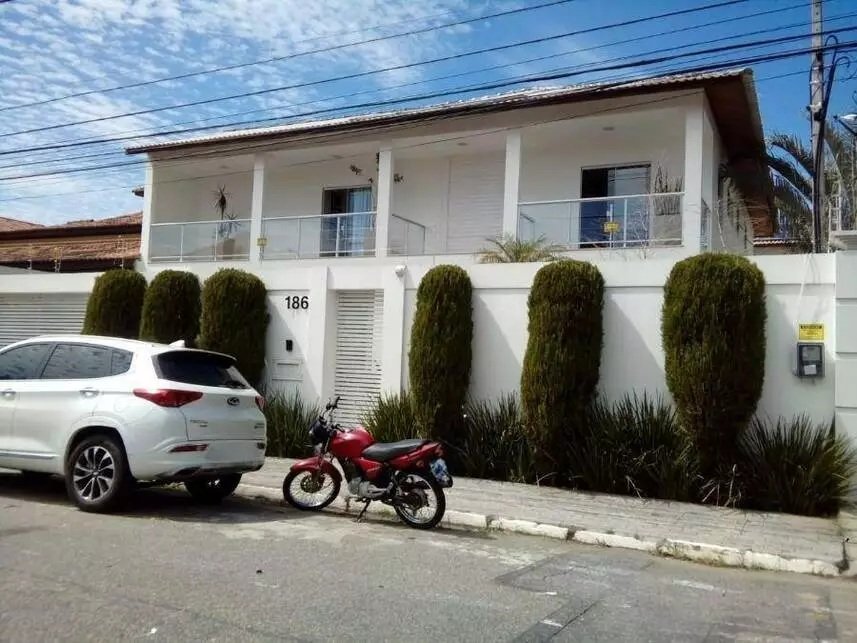 Leilões do Santander oferecem mais de 600 imóveis com lances a partir de R$ 34 mil