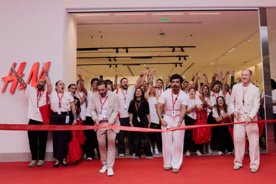 Produção nacional e até escala 5×2: a estratégia da H&M para emplacar no Brasil