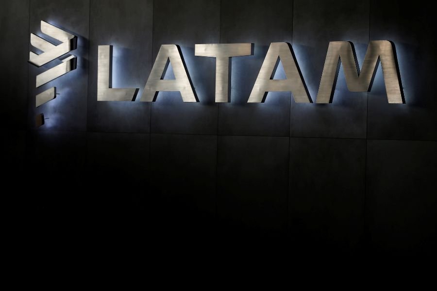 Latam confirma cronograma de entrega da Embraer para E2 e foco em 30 novos destinos