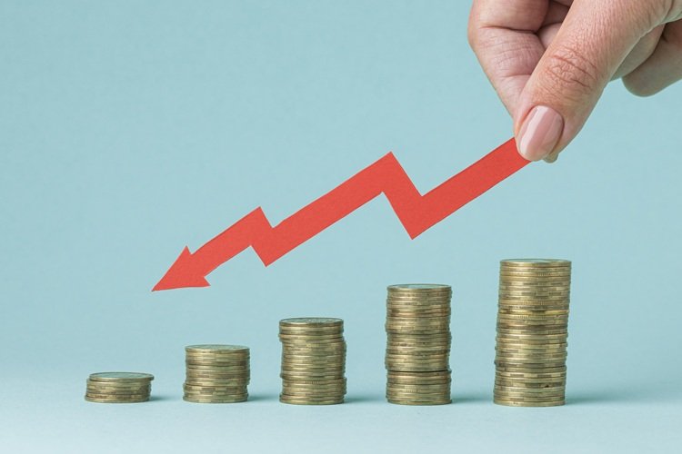 Quais setores podem ser mais impulsionados na Bolsa quando a Selic começar a cair?
