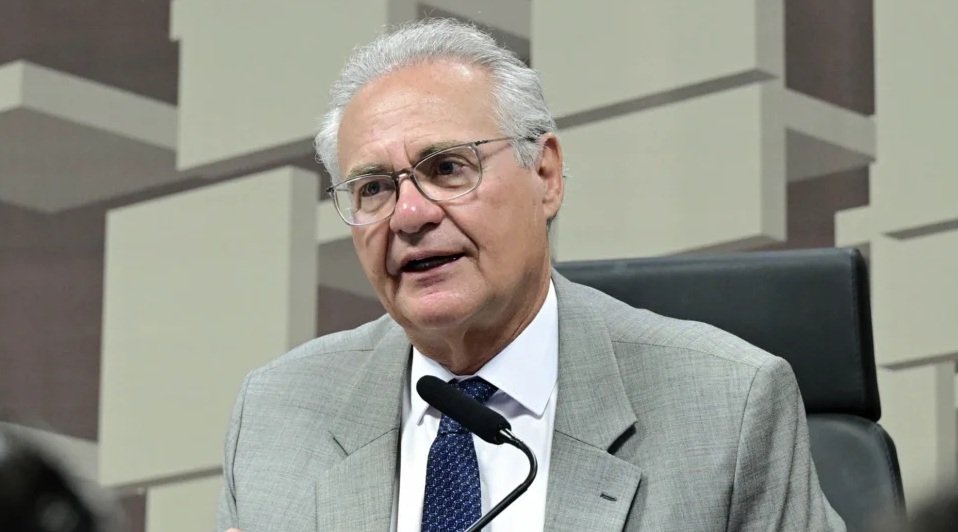 Renan critica Lira e esquerda busca estratégia para aprovar isenção do IR na Câmara