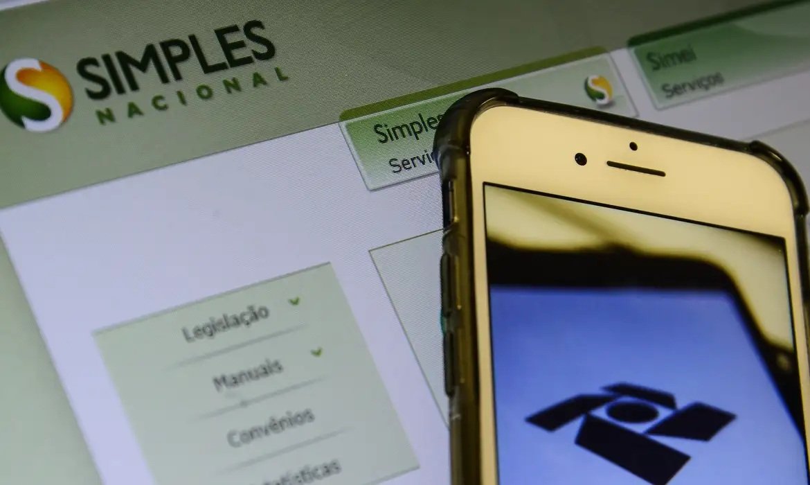 Reforma tributária criou desvantagem para empresas do Simples, diz diretor do IBPT