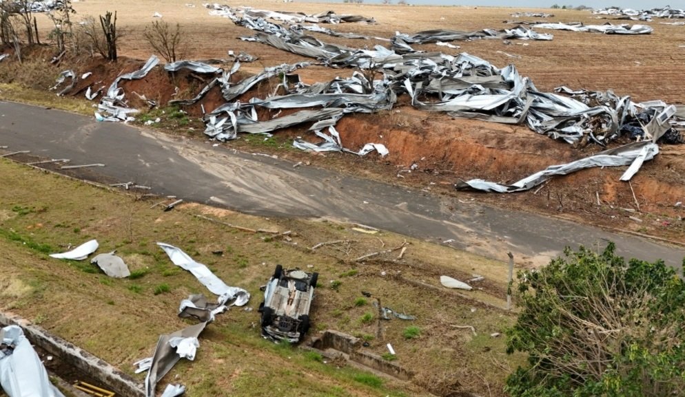 Com fábrica destruída, Toyota deixará de produzir 25 mil carros no Brasil em 2025