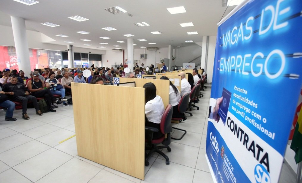 Mutirão em SP oferece 400 vagas de empregos voltadas à diversidade